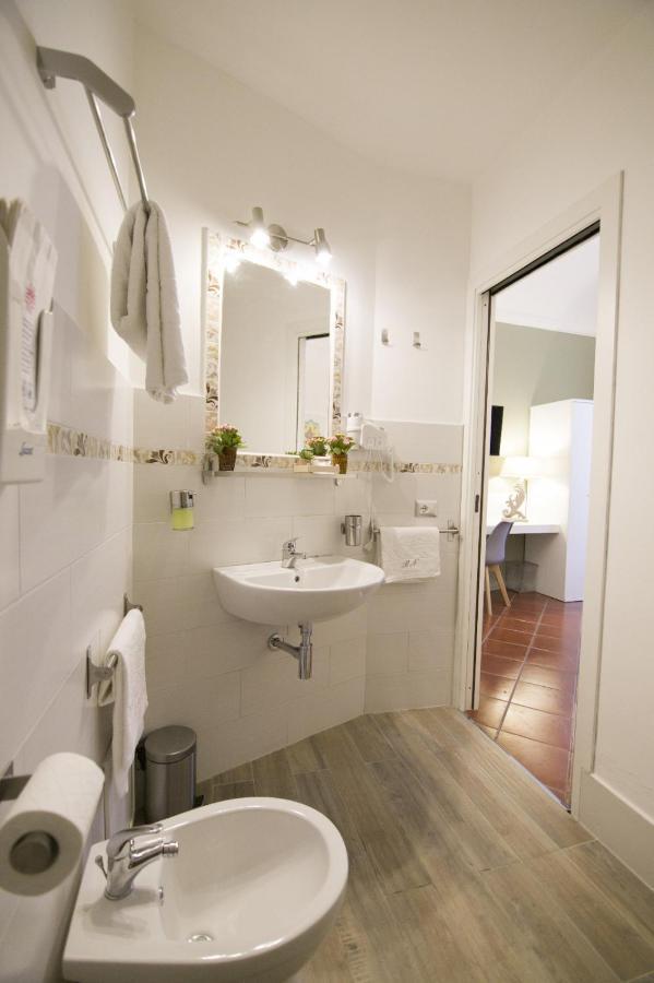 Residenza Normanna Bed and Breakfast Palermo Buitenkant foto